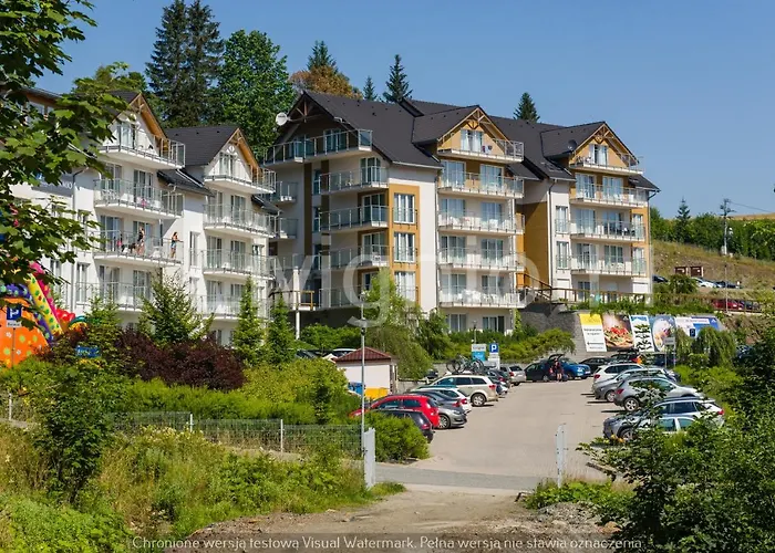 公寓 Czarna Gora Liv *